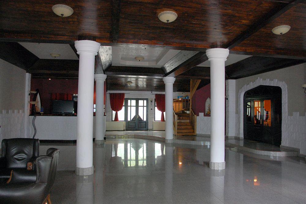 Marion Hotel Târgu-Mureş Buitenkant foto
