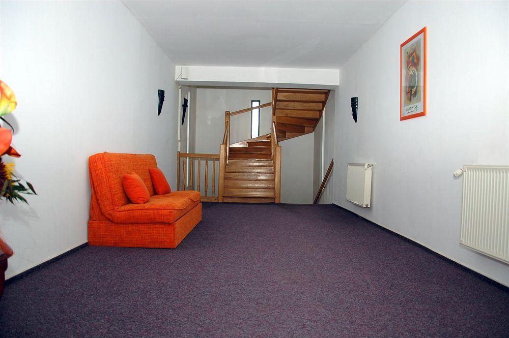 Marion Hotel Târgu-Mureş Buitenkant foto