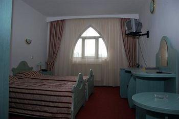 Marion Hotel Târgu-Mureş Buitenkant foto
